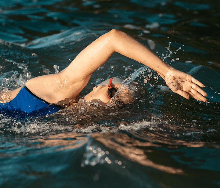 lesiones en natación hombro cadera prevención