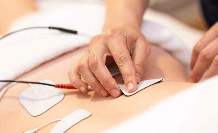 La electroterapia se percibe como un hormigueo o una contracción muscular leve